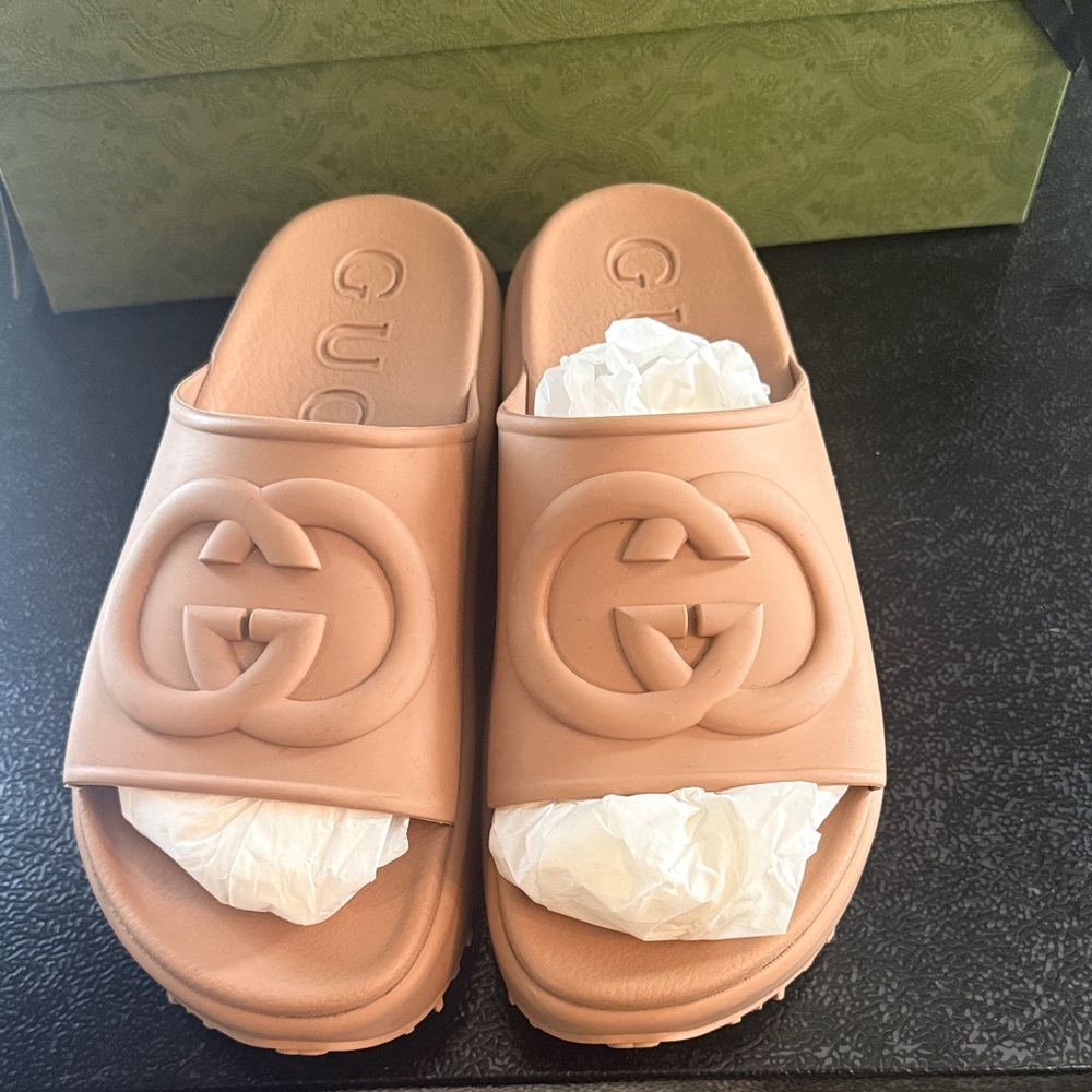 Gucci Tan Logo Slide Sandals
